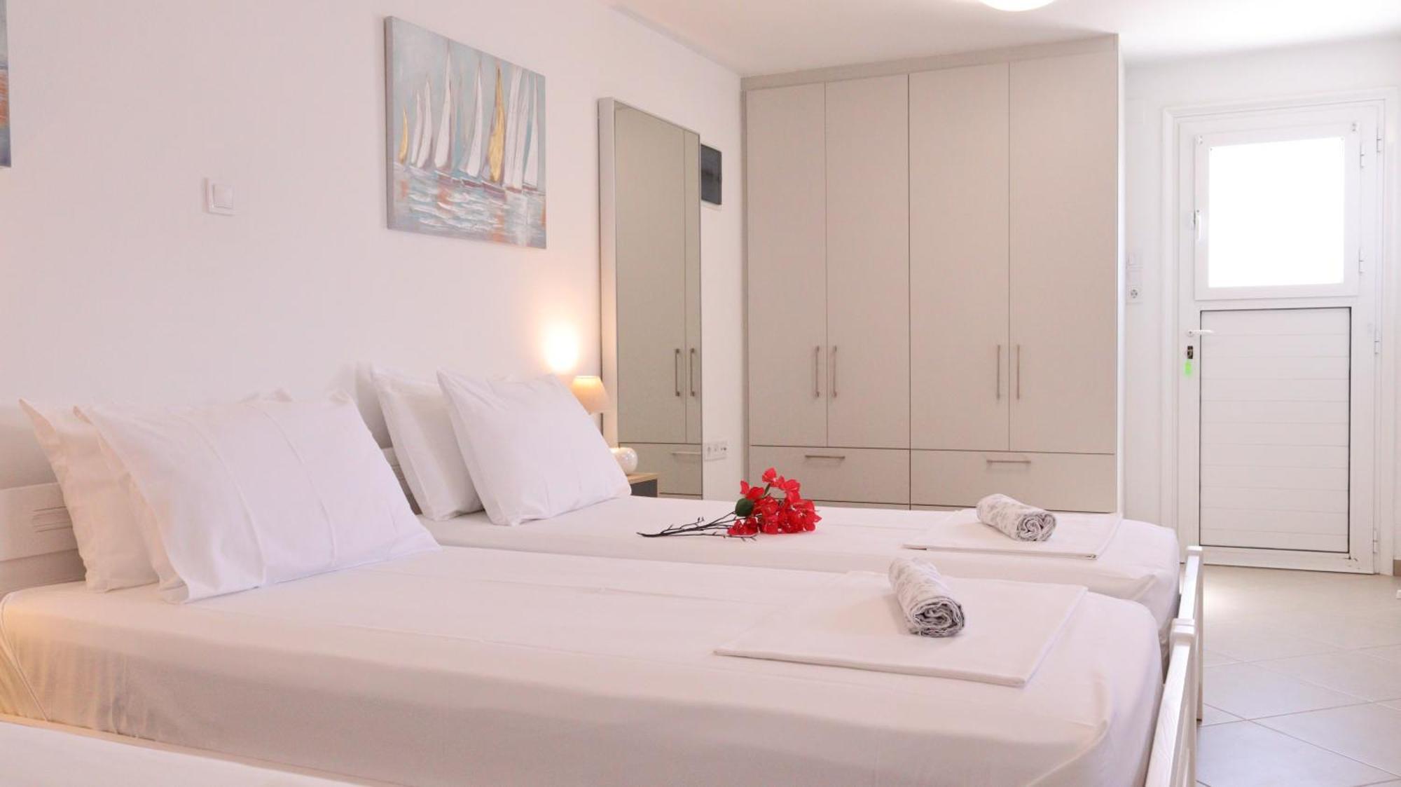 Lemon Tree Maisonette - Naoussa Paros Екстериор снимка